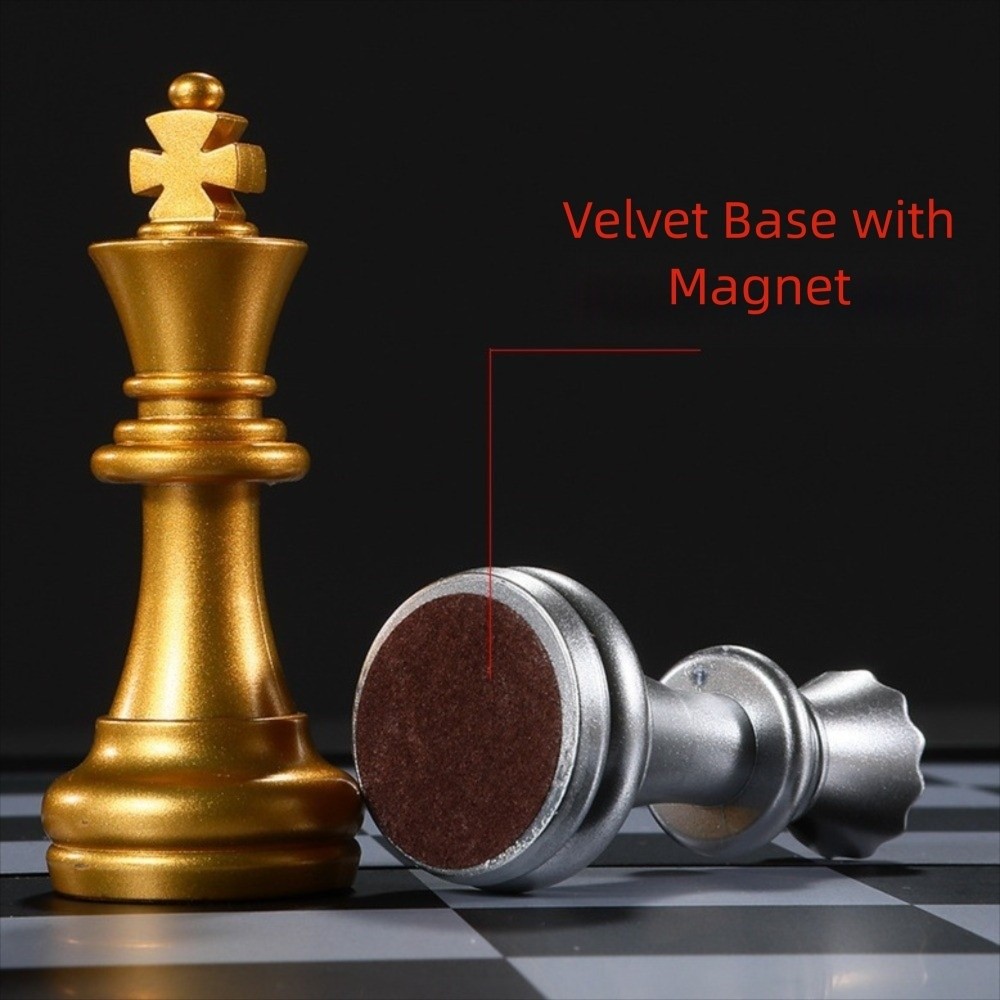 Universal 25/32cm Chessboard M - Magnetic Travel Chess review and price